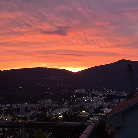 Apartment Sunset *